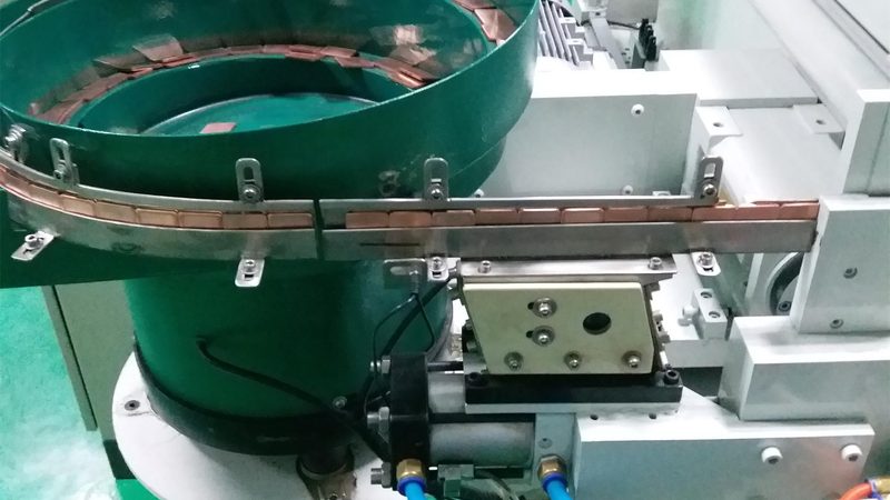 水刀切割玻璃：常见问题解析与工艺优化策略